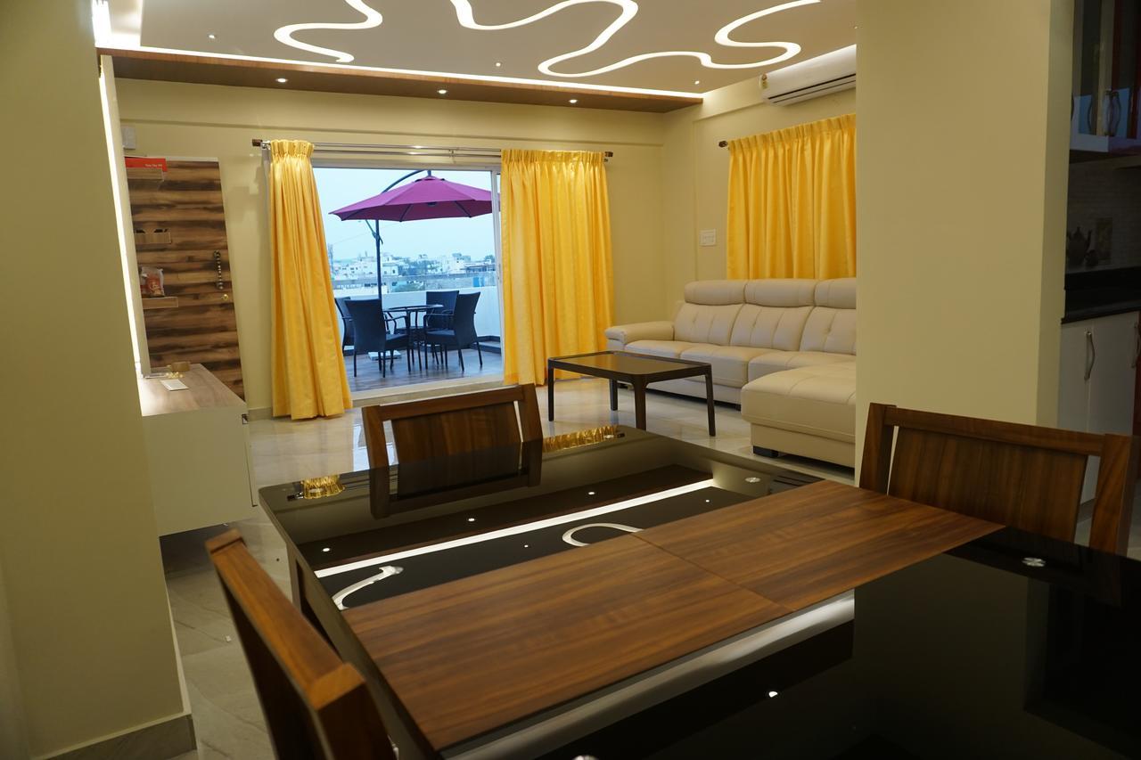 Daffodil Delight - Manyata Tech Park Hotel Бангалор Екстериор снимка