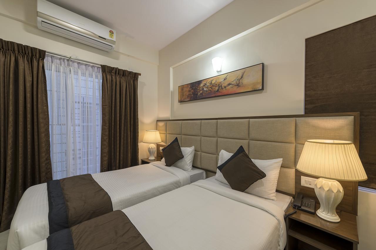 Daffodil Delight - Manyata Tech Park Hotel Бангалор Екстериор снимка