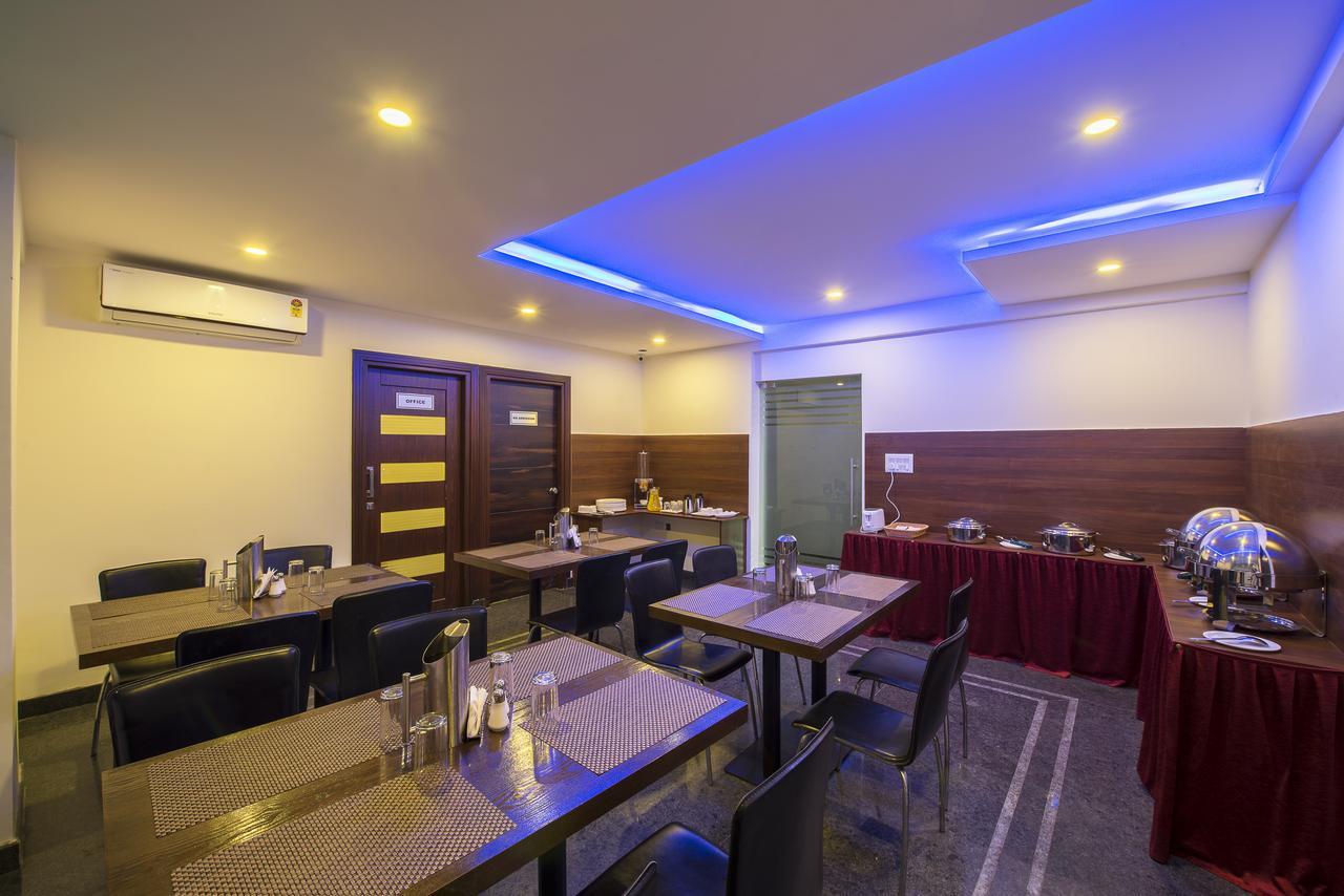 Daffodil Delight - Manyata Tech Park Hotel Бангалор Екстериор снимка