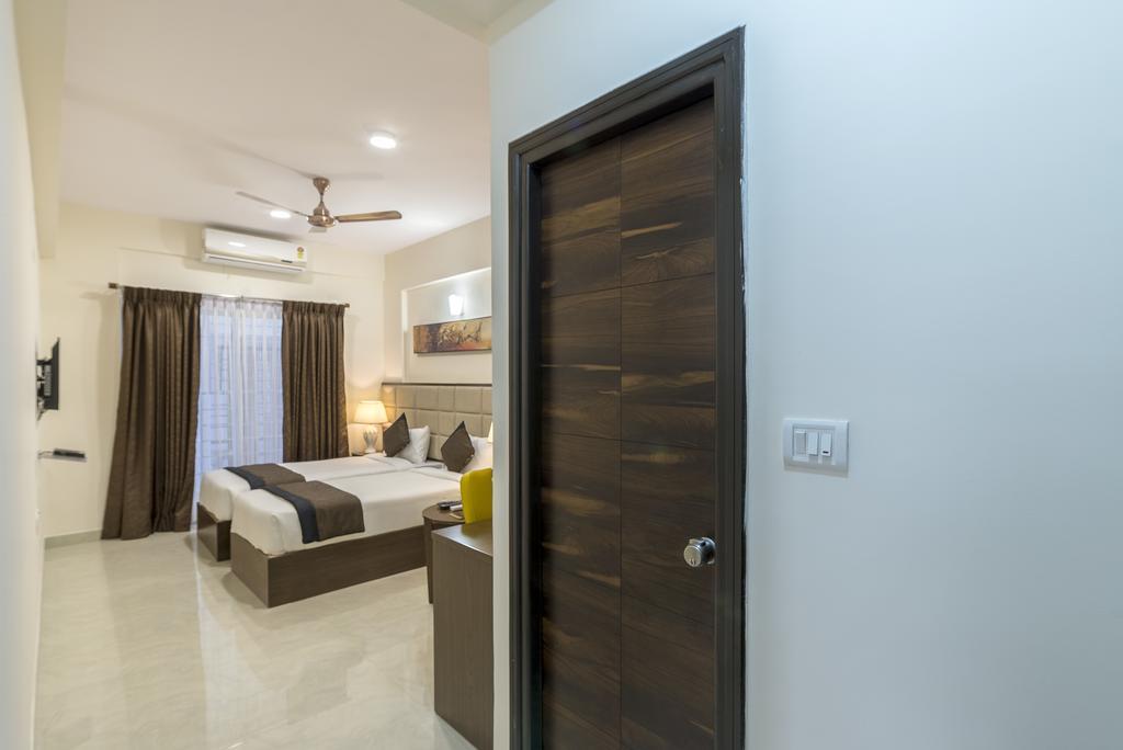 Daffodil Delight - Manyata Tech Park Hotel Бангалор Екстериор снимка