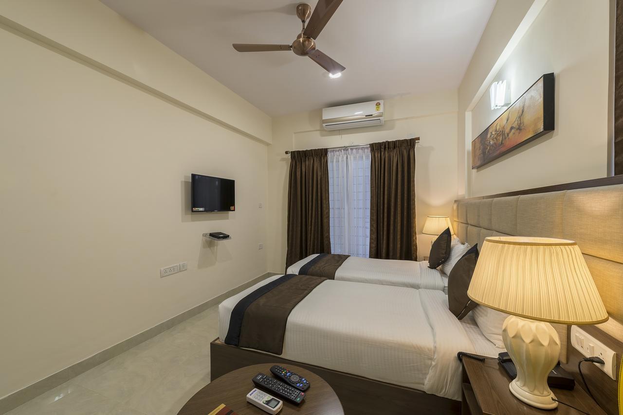 Daffodil Delight - Manyata Tech Park Hotel Бангалор Екстериор снимка