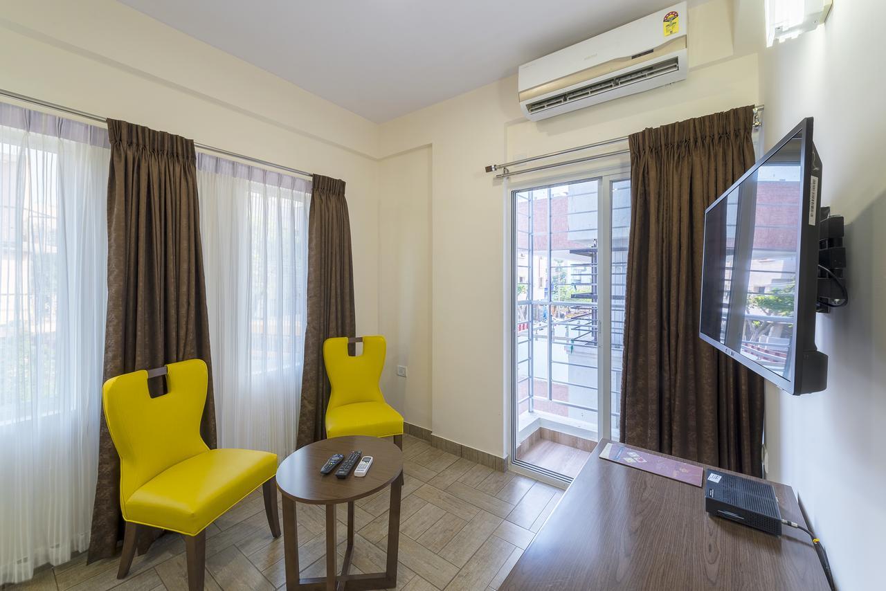 Daffodil Delight - Manyata Tech Park Hotel Бангалор Екстериор снимка