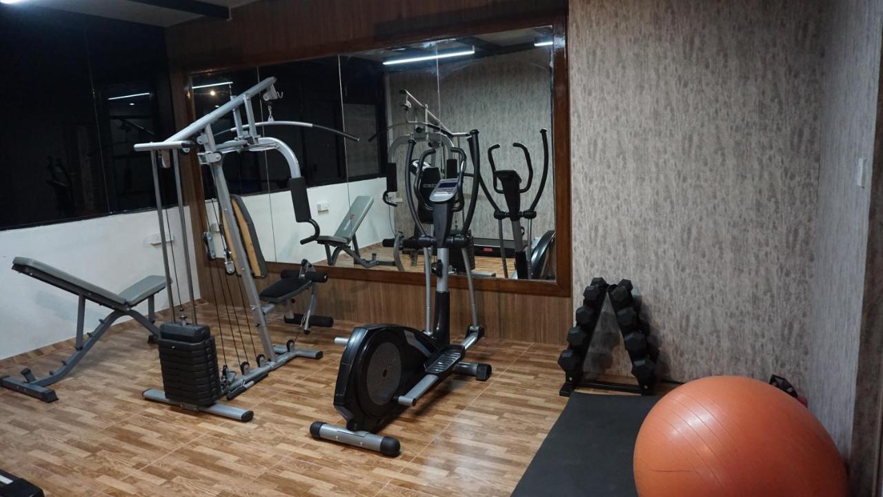 Daffodil Delight - Manyata Tech Park Hotel Бангалор Екстериор снимка