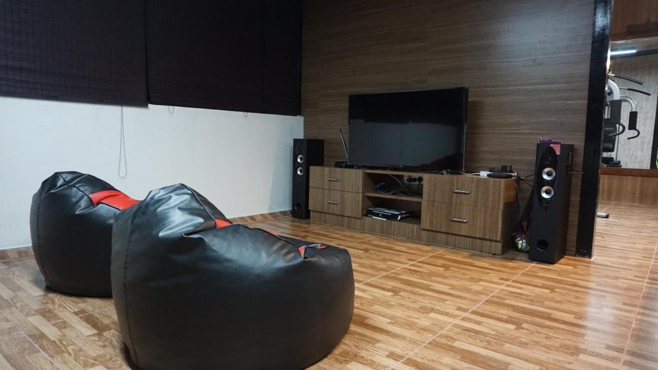 Daffodil Delight - Manyata Tech Park Hotel Бангалор Екстериор снимка