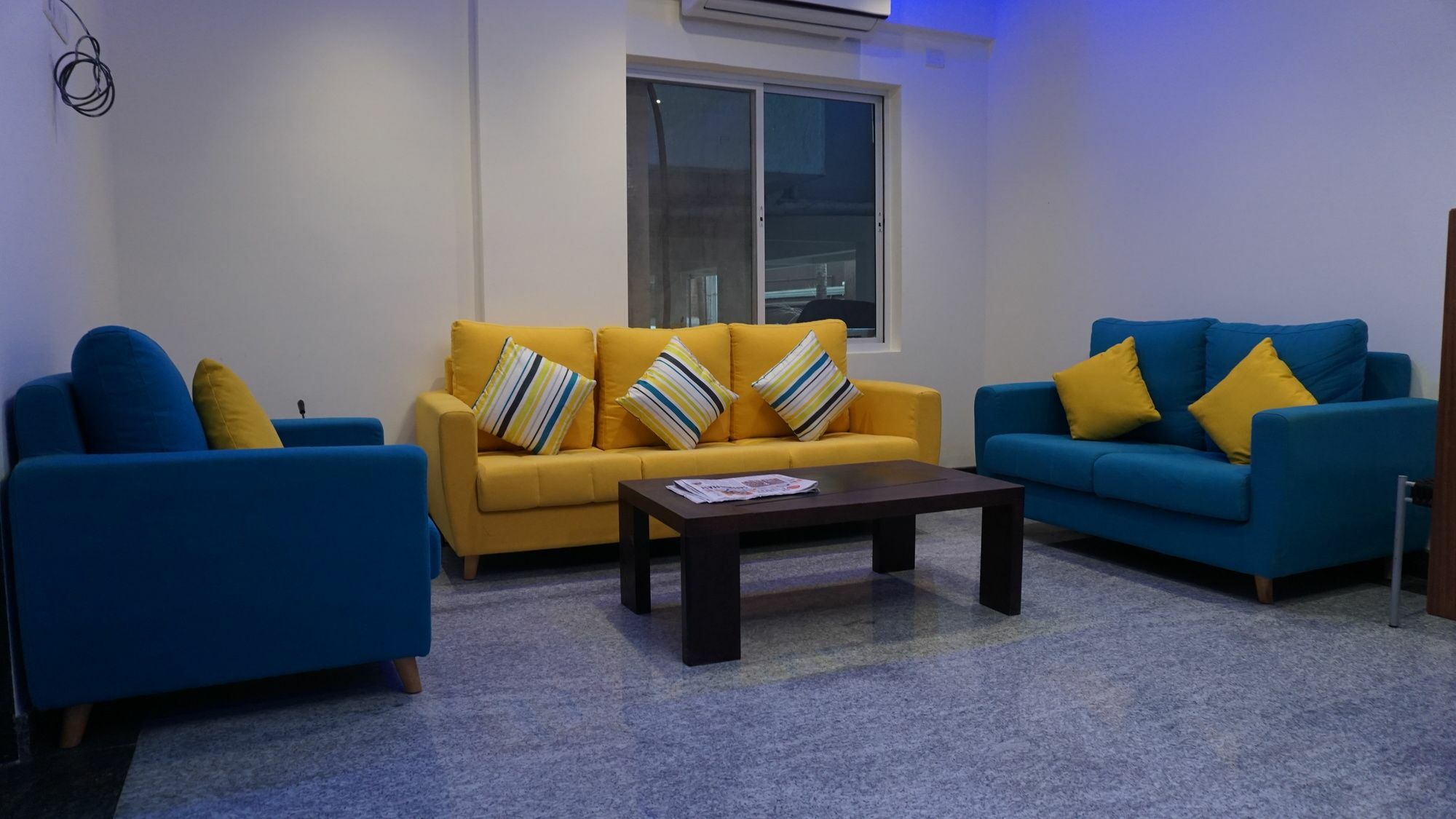 Daffodil Delight - Manyata Tech Park Hotel Бангалор Екстериор снимка