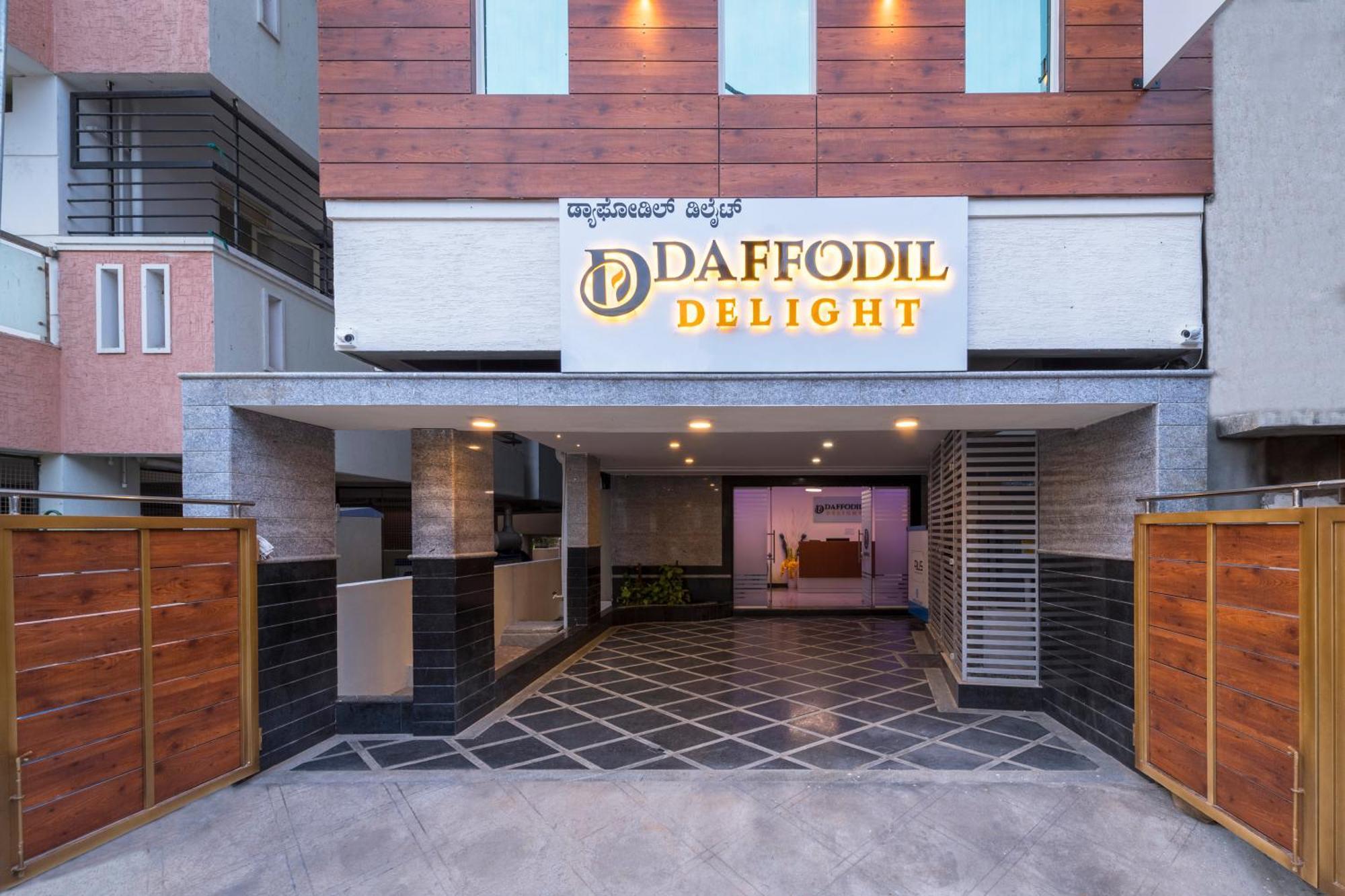 Daffodil Delight - Manyata Tech Park Hotel Бангалор Екстериор снимка